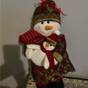 Festive Snowman Holiday Decor